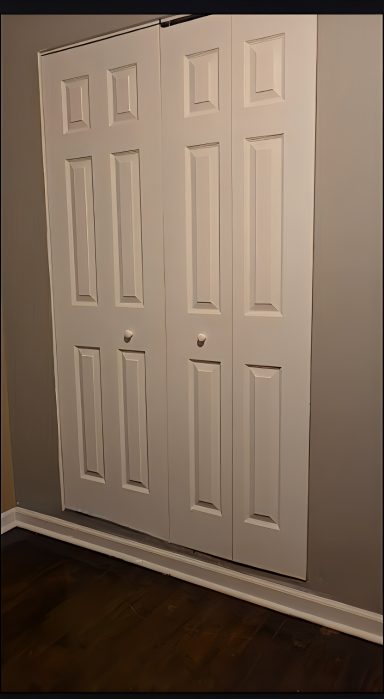 Bedroom Closet w/ Double Door Opening Nice Closet Size